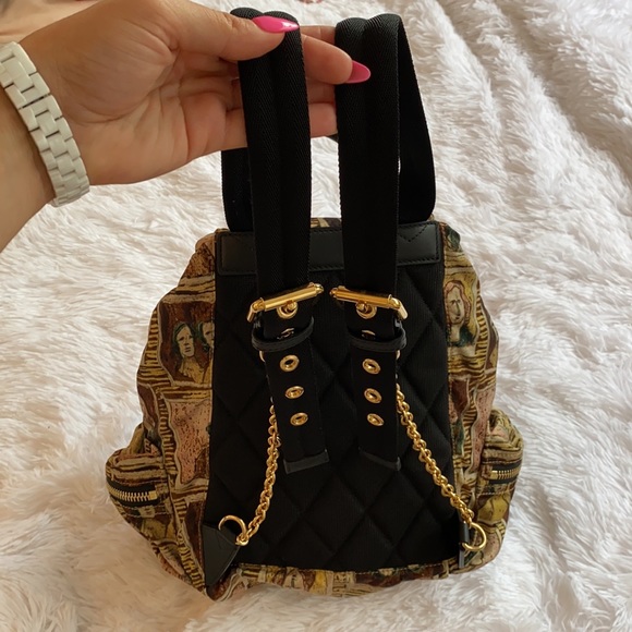 Burberry Unique Backpack 🎒Brand New - Picture 3 of 17